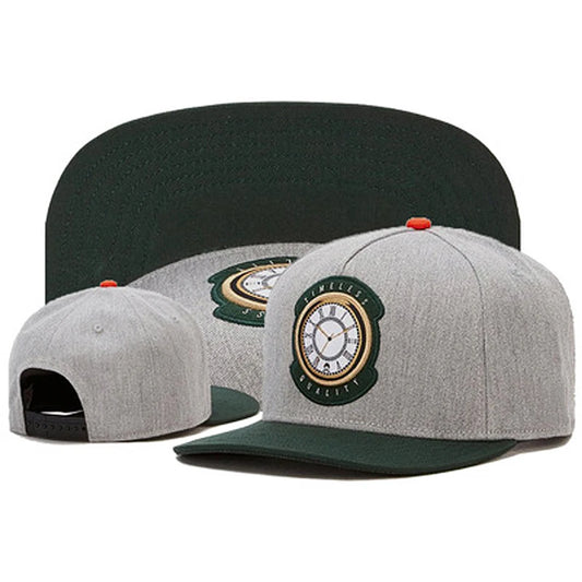 Fashion Fastball Cap Hip Hop Baseball Cap Clock Embroidery Hat Men and Women Street Caps Cotton Snapback Hats Adjustable Gorras